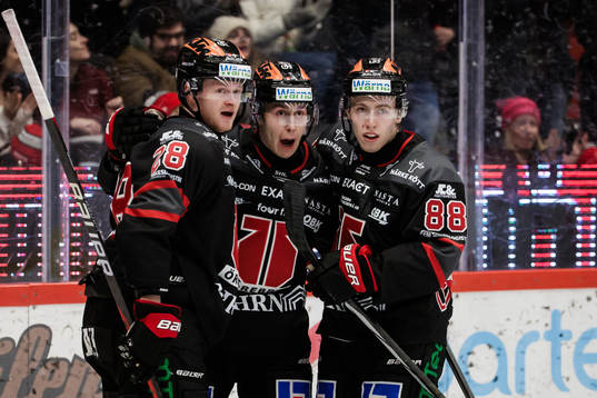 Örebros Linus Arnesson, Robert Leino, Jonathan