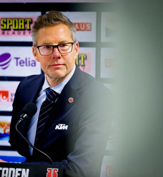 Örebros tränare Johan Hedberg