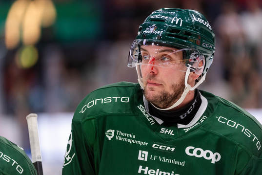 Färjestads Carl Dahlström har ont