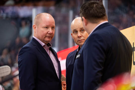MoDos tränare Jonas Holmström, Mikael Sundell och Mattias