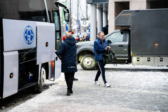 Erling Moe, head coach of Molde, arrives