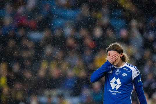 Casper Øyvann of Molde looks dejected