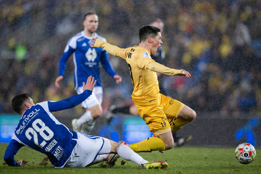 Kristoffer Haugen of Molde and Sondre Brunstad Fet of