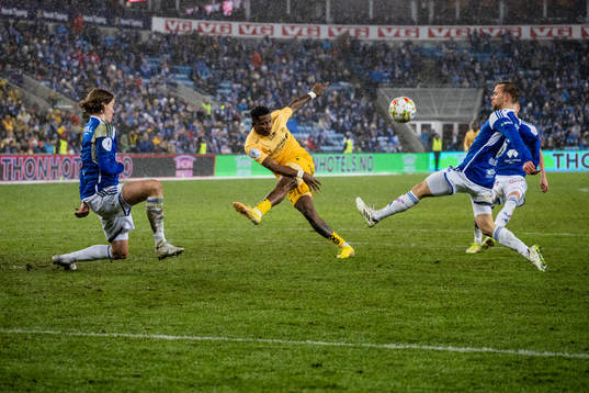 Pemi Moumbagna Faris and Martin Ellingsen of Molde