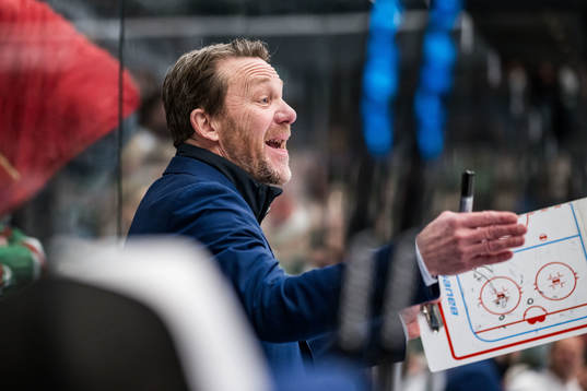 Leksands tränare Charles Berglund