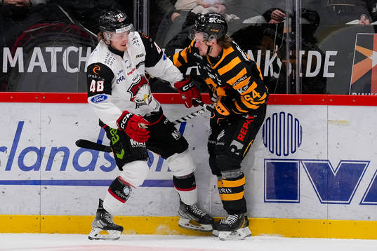 Malmö Redhawks Lauri Pajuniemi och Skellefteås Jonathan