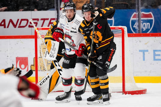Malmö Redhawks Johan Olofsson och Skellefteås Jonathan