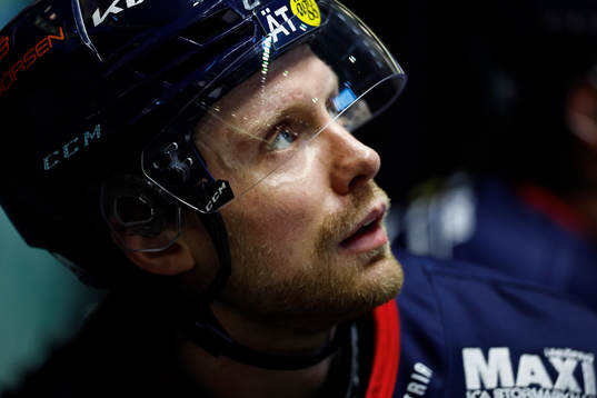 <lilki28<under ishockeymatchen i SHL mellan Linköping och
