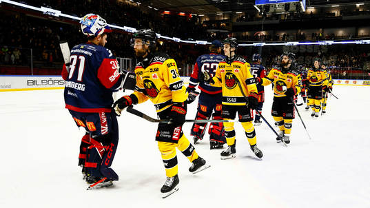 Linköpings målvakt Jesper Myrenberg och Luleås Pontus