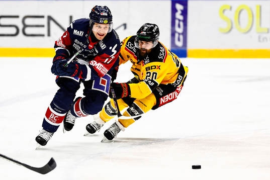 Linköpings Sebastian Strandberg och Luleås Jack Connolly