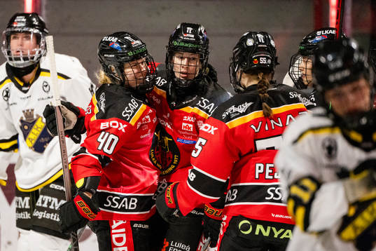 Luleås Noora Tulus jublar