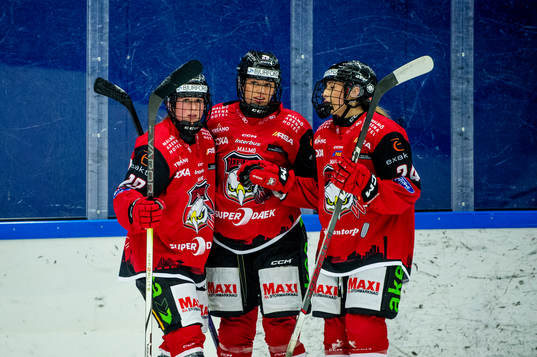 Malmö Redhawks Silke Glud jublar