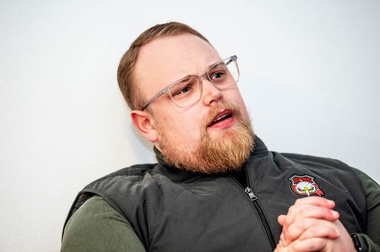 Malmö Redhawks damers sportchef Calle Wendt innan