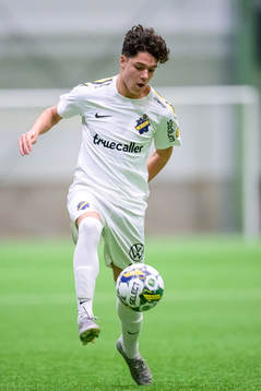 AIKs Charlie Pavey