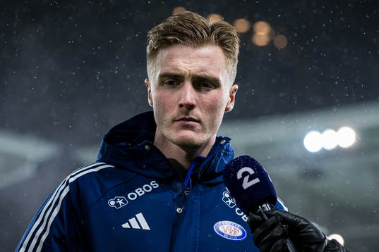 Christian Borchgrevink of Vålerenga looks dejected