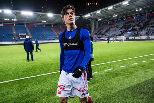 Magnus Riisnæs of Vålerenga looks dejected