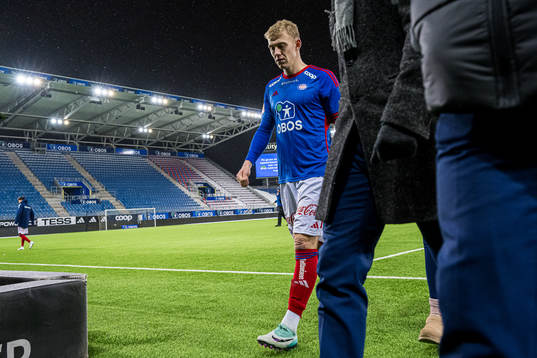 Henrik Bjørdal of Vålerenga looks dejected