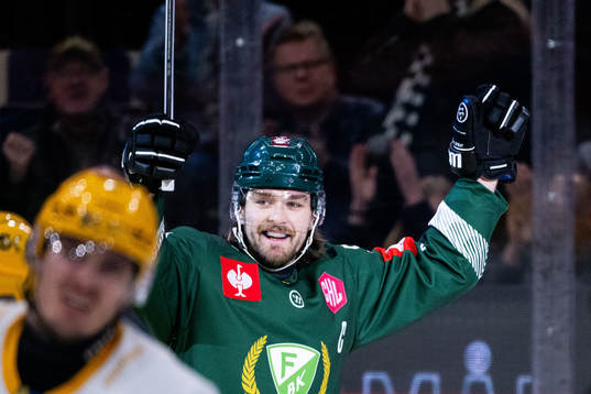 Linus Johansson of Färjestad celebrates