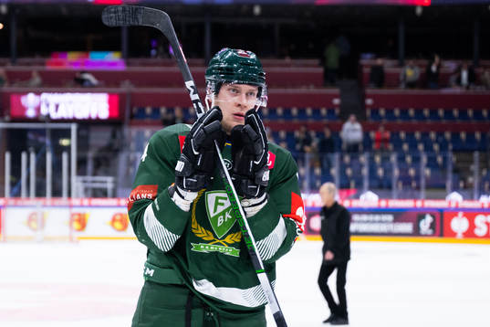 Victor Ejdsell of Färjestad looks dejected