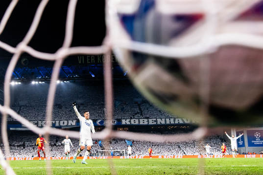 Bläddra bland fler bilder av Football, UEFA Champions League, FC Copenhagen - Galatasaray