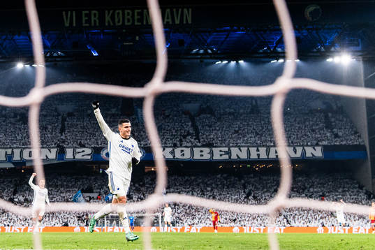 Mohamed Elyounoussi of FC Copenhagen celebrates