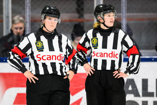 Domare Maria Furberg och Anniina Nurmi