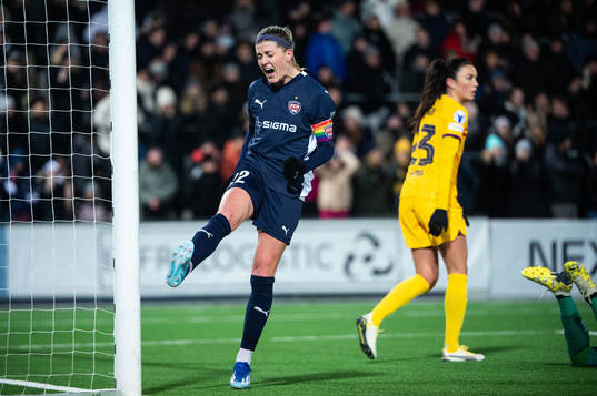 Olivia Schough of FC Rosengård reacts