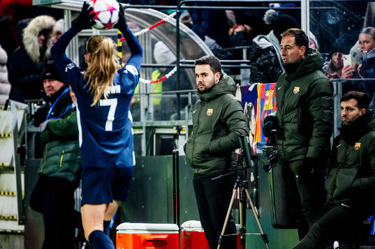 Head coach Jonatan Giráldez of Barcelona