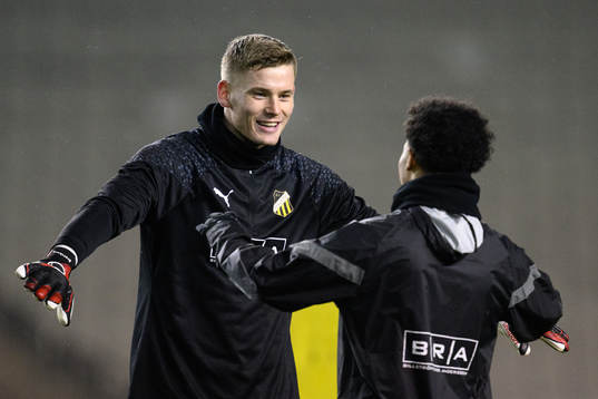 goalkeeper Johan Brattberg