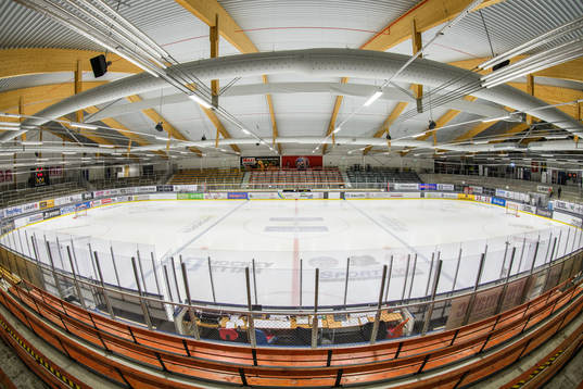 Interiör vy av Lugnets Ishall