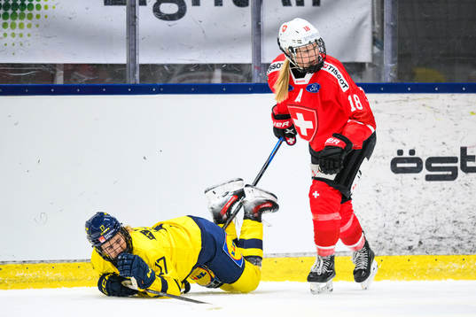 Sveriges Sofie Lundin och Schweizs Stefanie Wetli