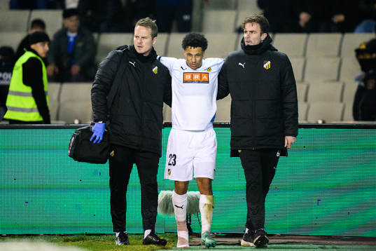 Momodou Lamin Sonko of Häcken receives medical treatment