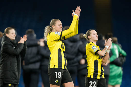 Elma Junttila Nelhage and Marika Bergman Lundin of Häcken