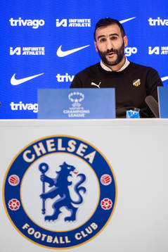 Head coach Mak Lind of Häcken at the press conference