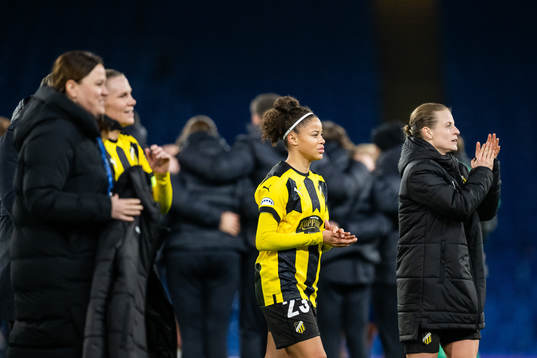 Felicia Schröder and Anna Anvegård of Häcken