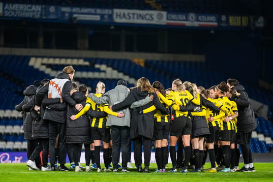 Players and staff of Häcken gather