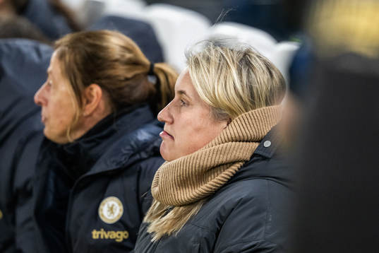 Head coach Emma Hayes of Chelsea