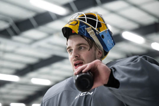 Goaltender Hugo Hävelid of the Swedish under-20 national