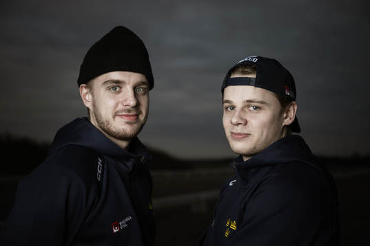 Goaltender Hugo Hävelid and Mattias Hävelid of the