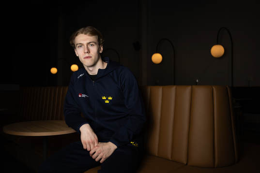 Jonathan Lekkerimäki of the Swedish under-20 national ice