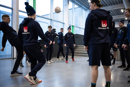 Players of the Swedish under-20 national ice hockey team