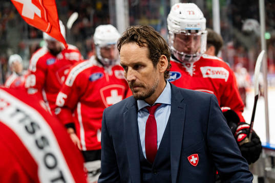 Head Coach Patrick Fisher of Sweden in the ice hockey game