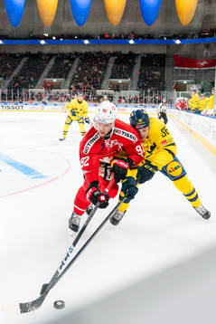 Gaetan Haas of Switzerland against Malte Strömwall of