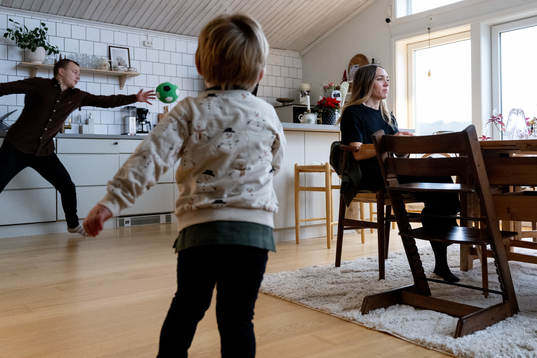 Elin Rubensson med familj
