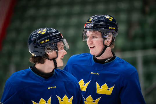 Rasmus Rudslätt and Filip Bystedt of the Swedish under-20