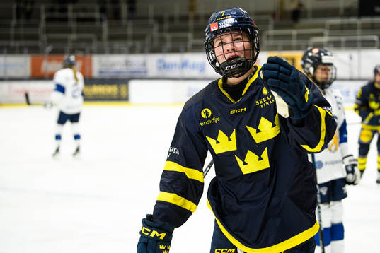 Finlands Sanni Rantala jublar