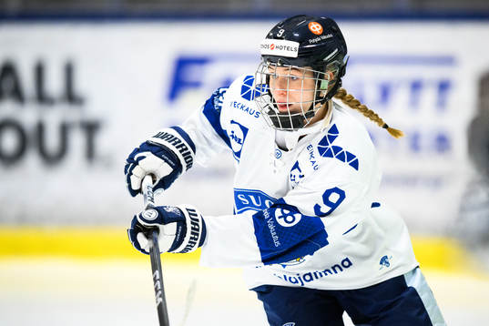 Finlands Nelli Laitinen
