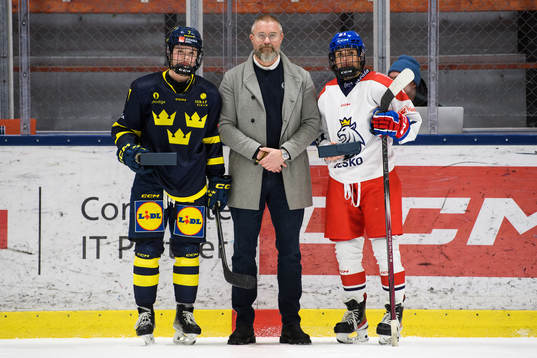 Sveriges Mira Jungåker och Tjeckiens Tereza Vanisova