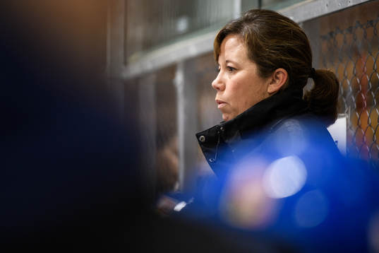 Tjeckiens tränare Carla MacLeod