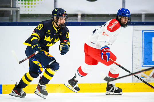 Sveriges Nicole Hall och Tjeckiens Daniela Pejsova